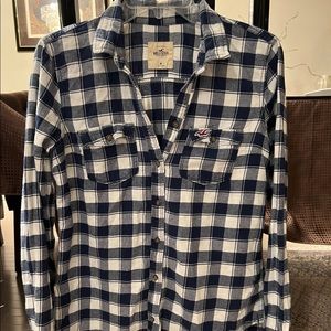 Hollister medium plaid shirt great condition